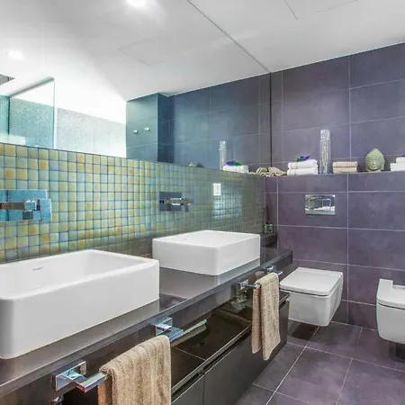 Sleeps 3 With Pool Air Con And Wifi Corralejo